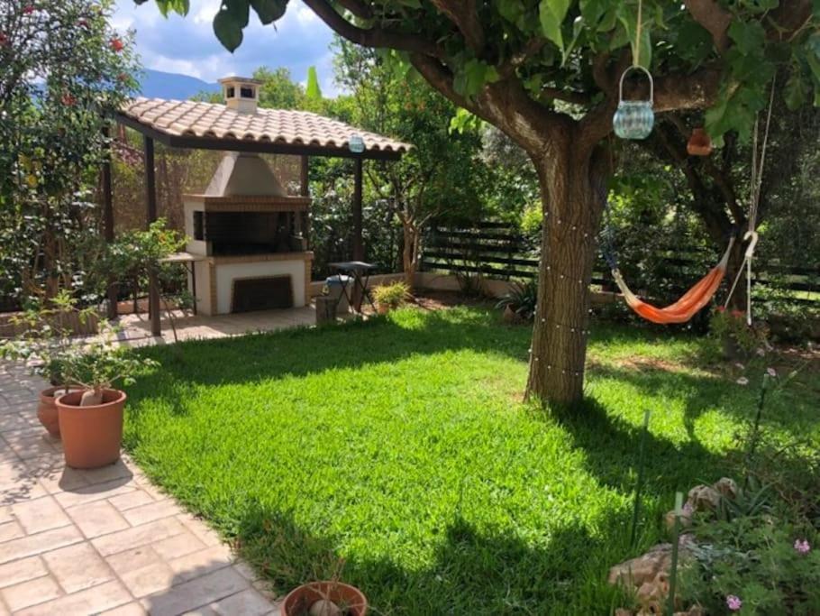 Eleni'S Maisonette Kalamata Exterior photo