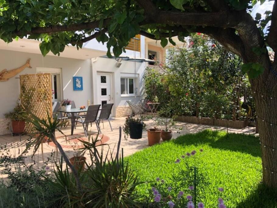 Eleni'S Maisonette Kalamata Exterior photo